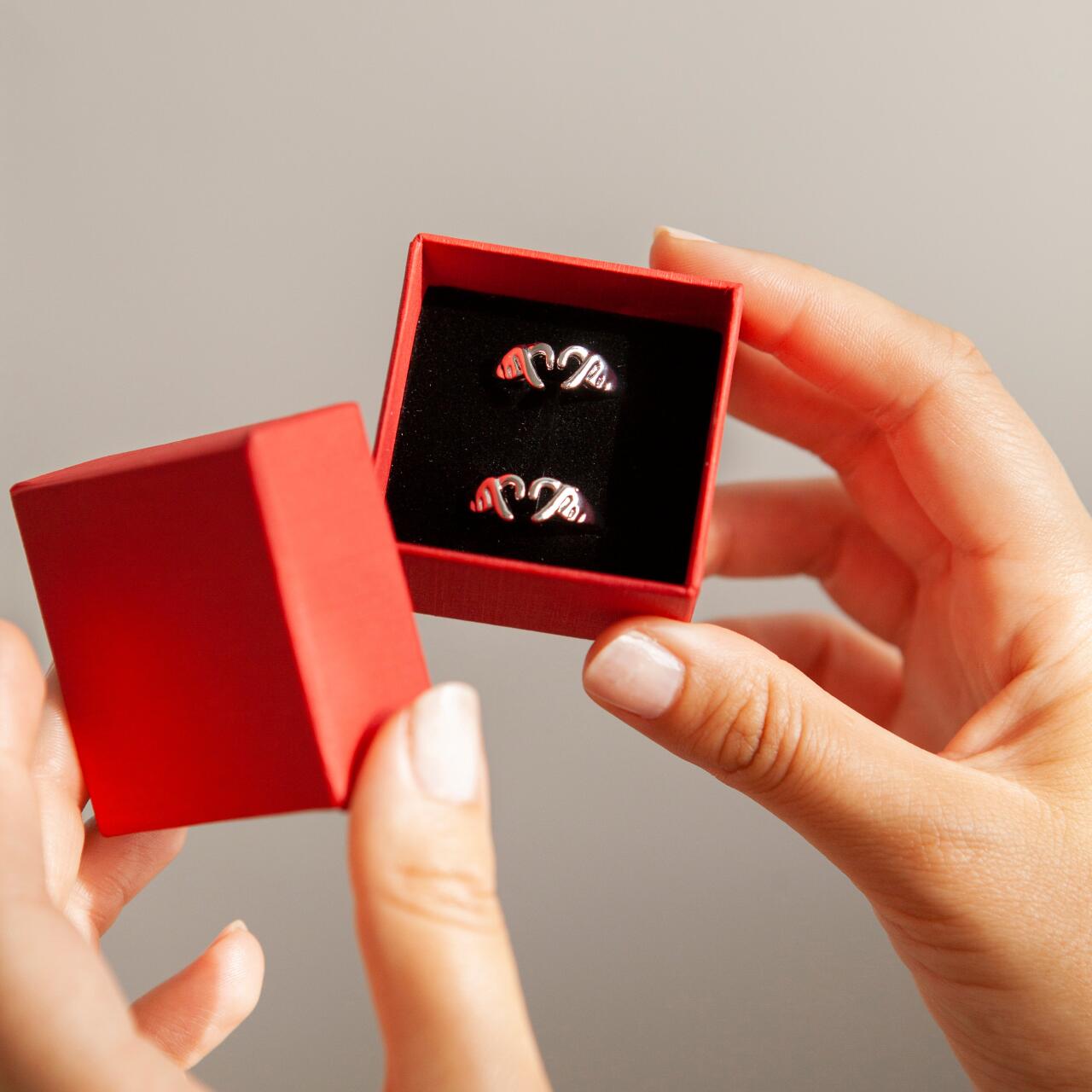 Anillo “Amor Eterno” – Un lazo para siempre entre madre e hija